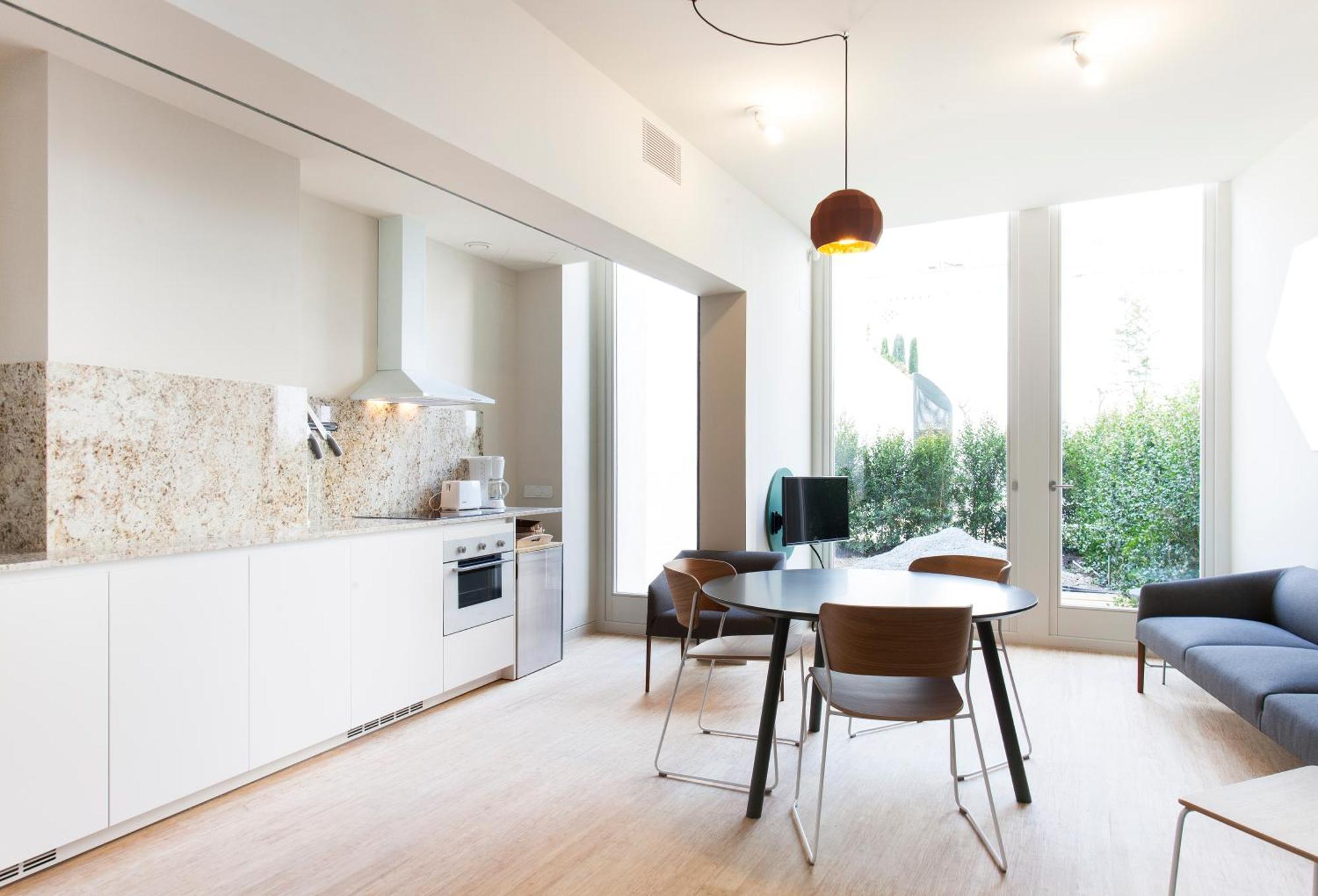 Aspasios City Oasis Apartments Barcelona Room photo