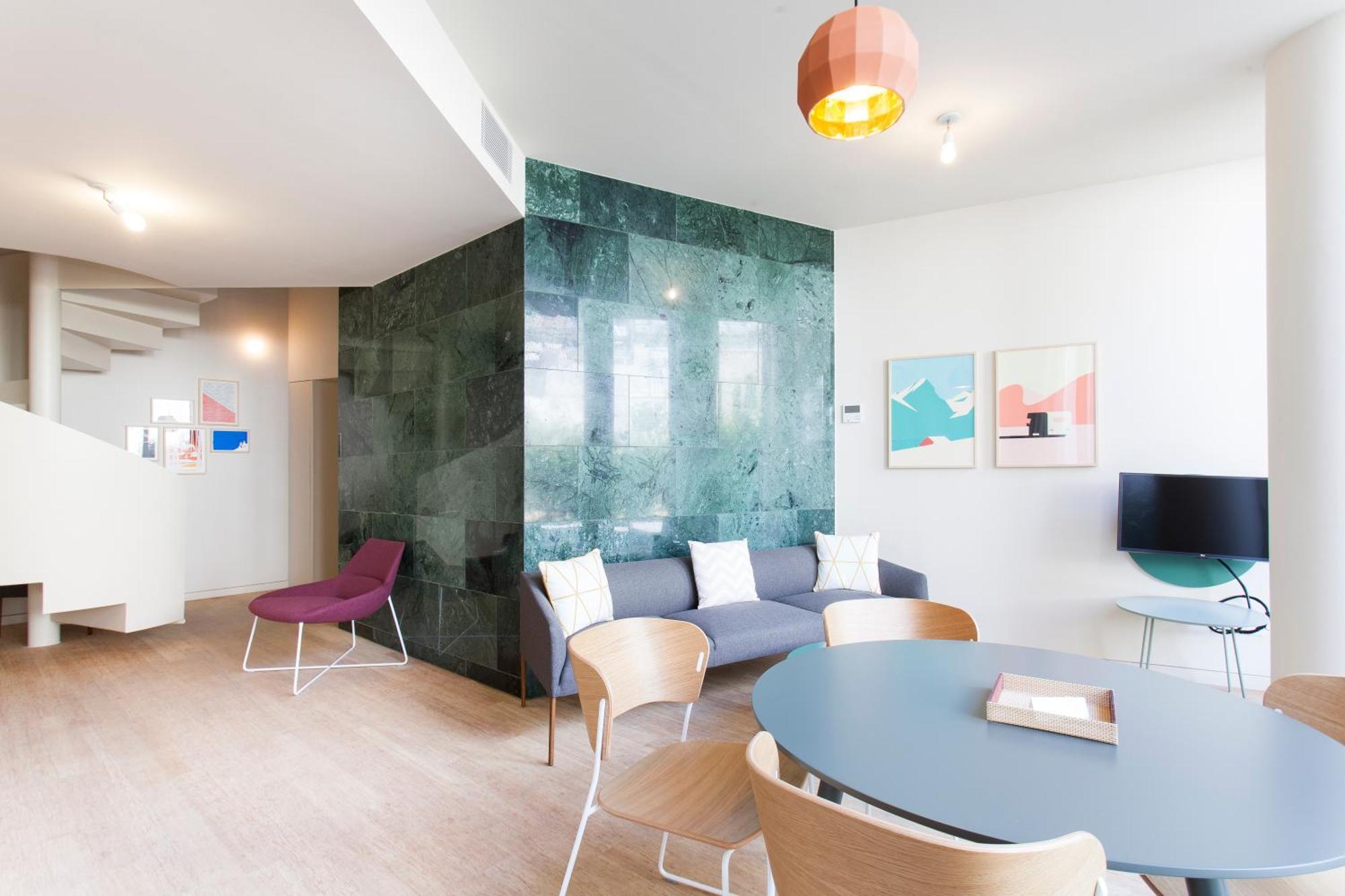 Aspasios City Oasis Apartments Barcelona Room photo