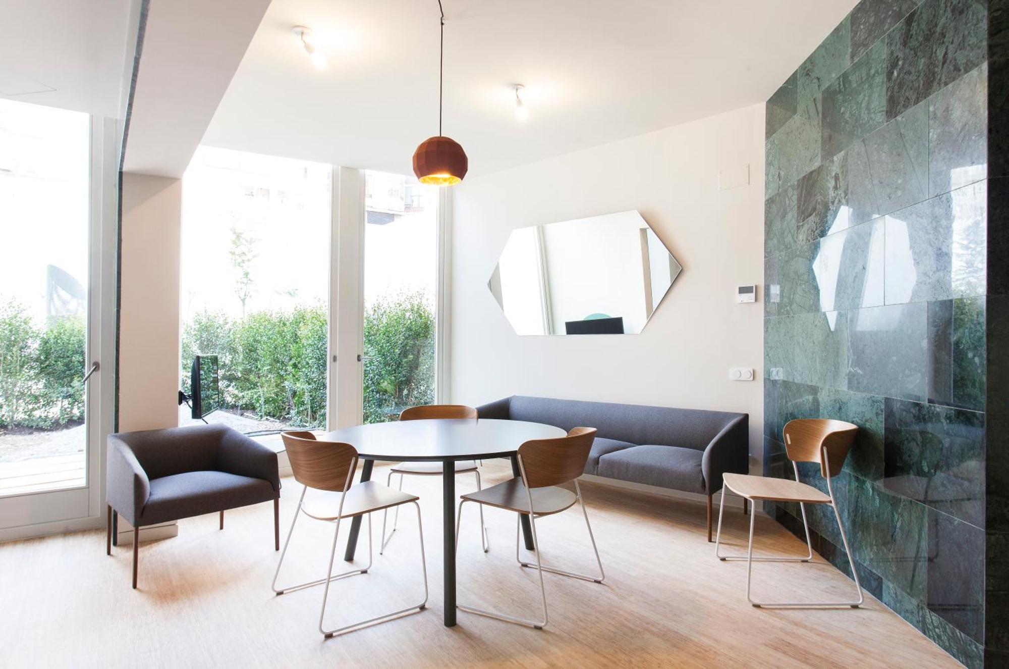 Aspasios City Oasis Apartments Barcelona Room photo