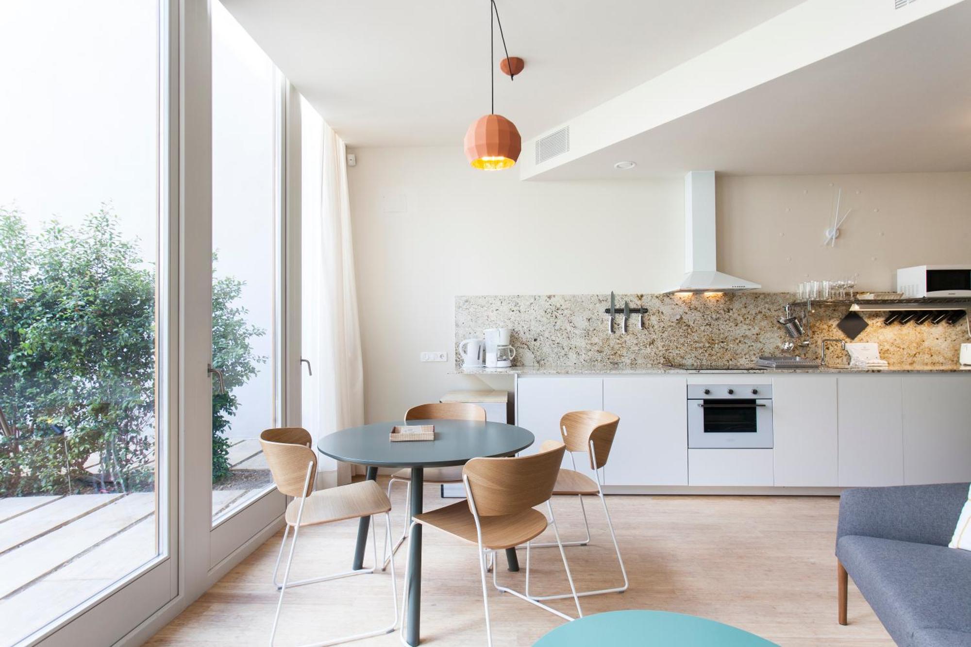 Aspasios City Oasis Apartments Barcelona Exterior photo